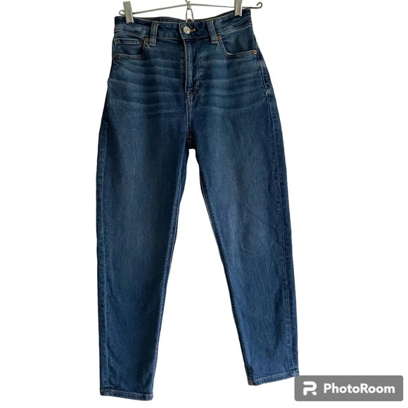 AMERICAN Eagle High Rise Mom Jean  Medium wash Size 00 Short - Picture 1 of 13
